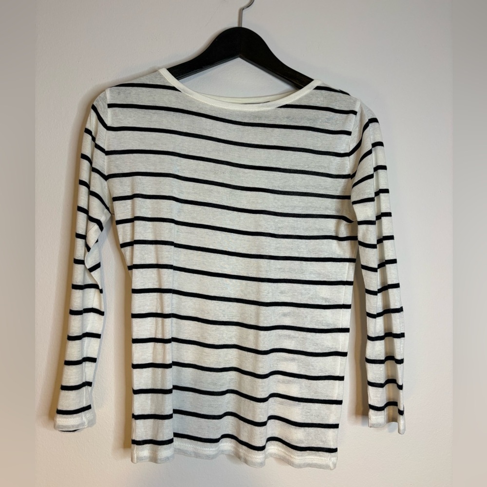 Vince Black and White Striped Long Sleeve Top size small